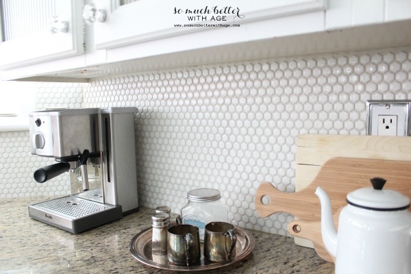 honeycomb backsplash somuchbetterwithage.com