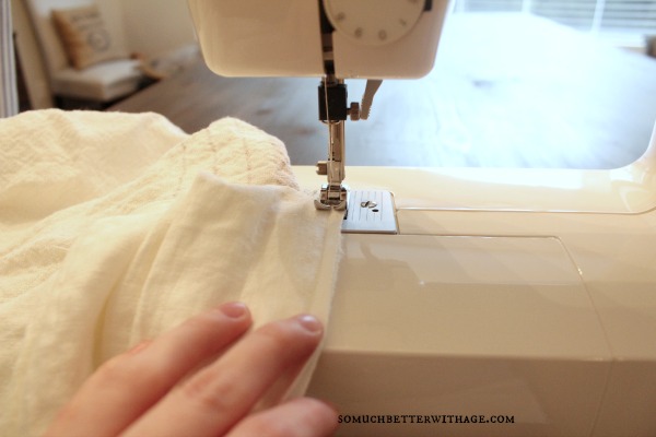 How to make a ruffled tablecloth / sewing the gathered edges - So Much Better With Age