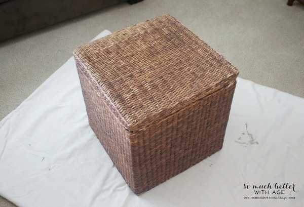 wicker storage cube with lid