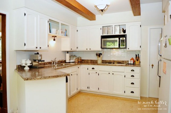 Our old old house, 90-year-old Tudor house tour / after picture of the renovated kitchen - So Much Better With Age