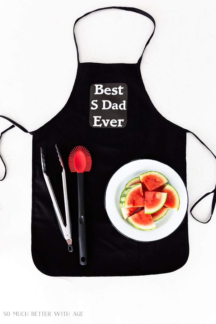 Adorable, Adjustable DIY Apron for Dad