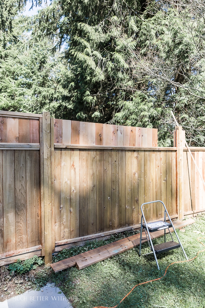 Replacing Panels Between Wooden Fence Posts