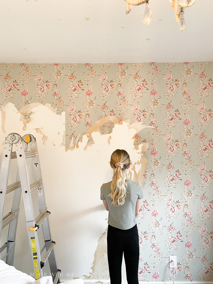 How to Easily Remove Wallpaper - So Much Better With Age