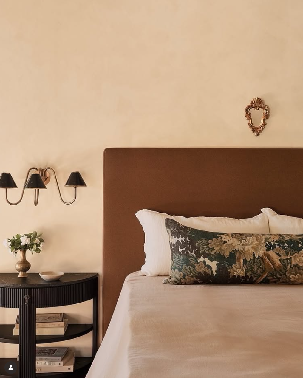 Non-Fluffy, Minimalist, Serene Bedding